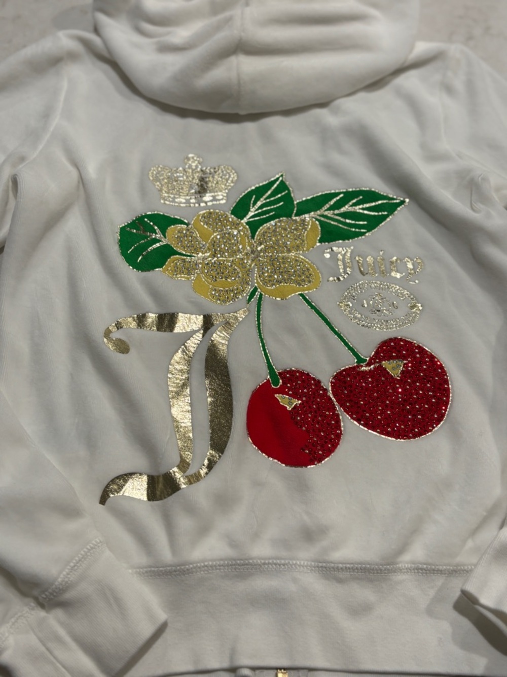 Juicy Couture Vintage Y2K Velour Hoodie Rhinestone Cherry M USA Rare Bling new